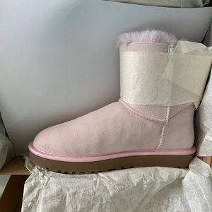 W Mini Bailey Bow II Metallic size 9